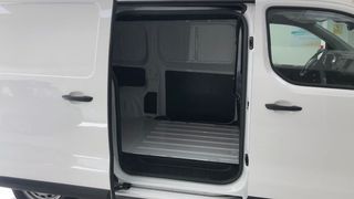 Citroën Jumpy 1.5 BLUEHDI 120 M 120 4P