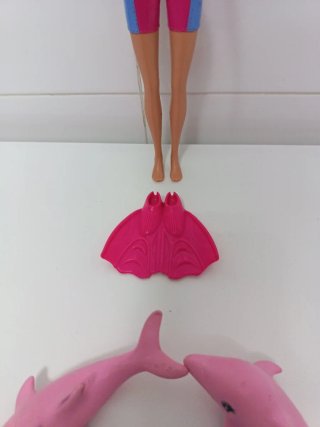 Barbie con Delfines y Aletas