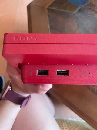 PlayStation 3 Rossa con Controller