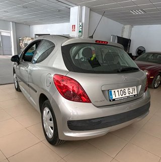 Peugeot 207 1.4 Gasolina 95CV Gris Etiqueta C