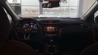 Nissan Qashqai 1.3 DIG-T N-CONNECTA 103KW 140 5P