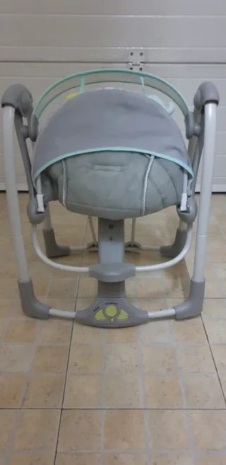 Gandulita per neonati con giocattoli