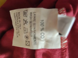 Maglia manica lunga rossa con C bianca