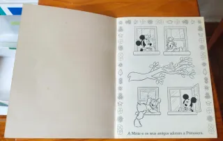Livro Colorir Minie