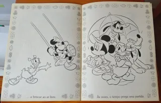Livro Colorir Minie