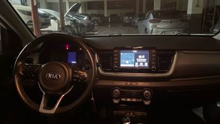 Kia Stonic 1.0 T-GDI 74KW DRIVE 100 5P