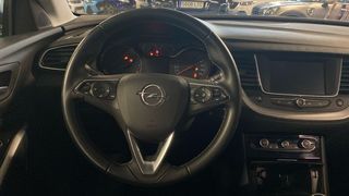 Opel Grandland X 1.2 TURBO ULTIMATE 130 5P