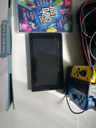 Nintendo Switch + 7 Juegos + Accesorios