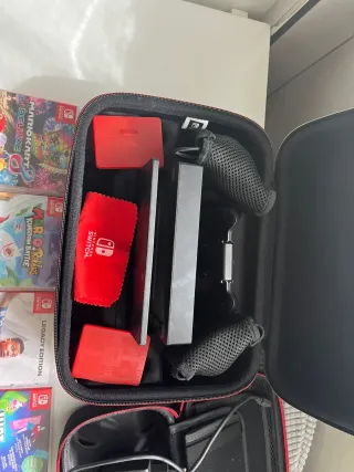 Nintendo Switch + 7 Juegos + Accesorios