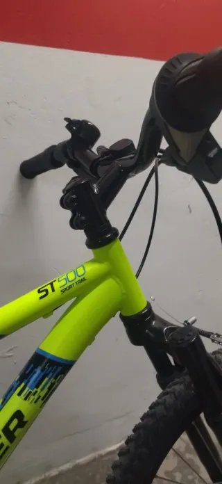Bicicleta infantil verde