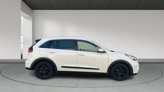 Kia Niro 1.6 GDI HYBRID DRIVE 141 5P