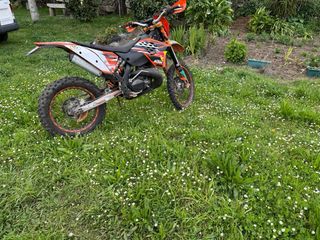 KTM 300 EXC Naranja y Blanca