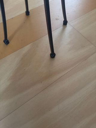 Mesa auxiliar redonda metal y piedra