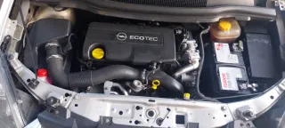 Opel Zafira 2011