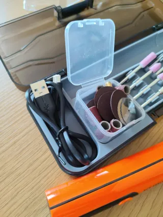 Herramienta rotatoria DIY LED 3.7V