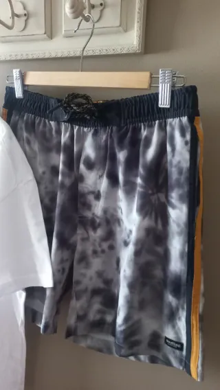 Conjunto camiseta y bañador niño Mayoral