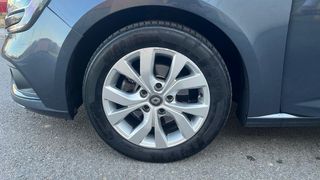 Renault Megane 1.3 TCE ZEN 140 5P