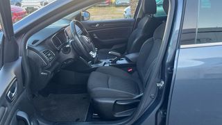 Renault Megane 1.3 TCE ZEN 140 5P