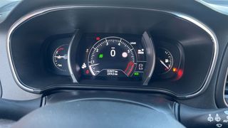 Renault Megane 1.3 TCE ZEN 140 5P