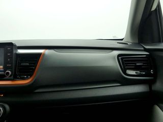 Kia Stonic 1.2 TECH 84 5P
