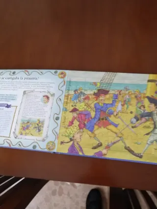Libro de puzzles pirata