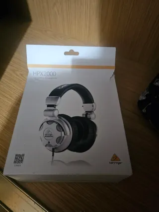 Cascos DJ Behringer HPX2000 Nuevos