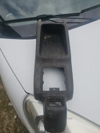 Consola Central Peugeot 106 Sport
