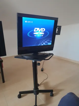 TV DVD 19 Plata y Negro