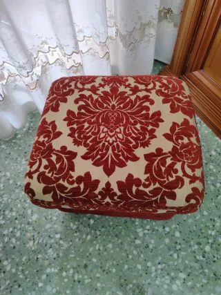 Conjunto 2 sofás de tres plazas+2 sillones+2 pufs