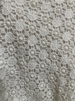 Vestido blanco Zara tipo encaje