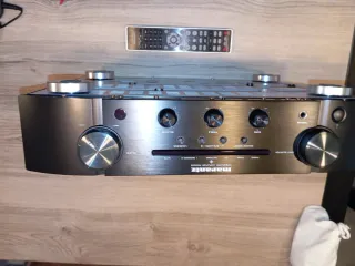 Amplificador Marantz PM5005 Negro