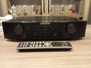 Amplificador Marantz PM5005 Negro