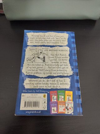 Diary of a Wimpey Kid: Roderick Rules (Diary of...
