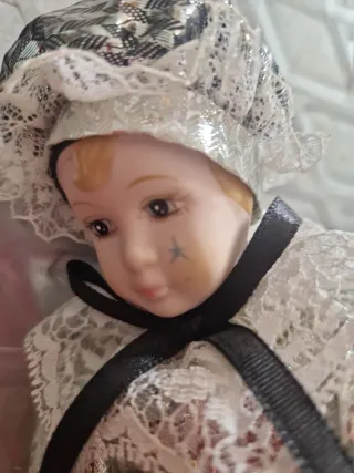 Muñeco Arlequín de porcelana