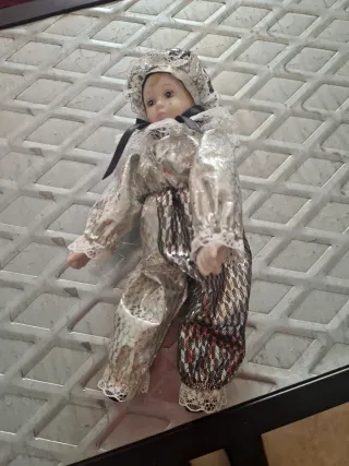 Muñeco Arlequín de porcelana