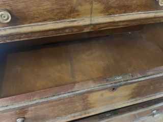 Cómoda antigua mármol y madera