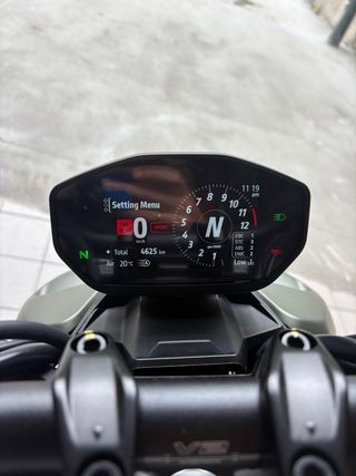 Ducati Streetfighter V2 Green Storm