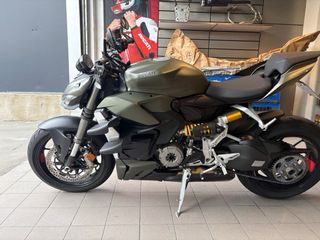 Ducati Streetfighter V2 Green Storm