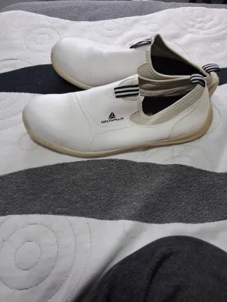 Zapatos de trabajo Delta Plus T46