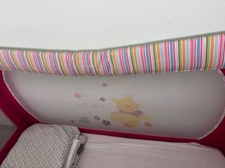 Cuna de viaje plegable
