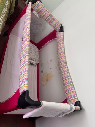 Cuna de viaje plegable