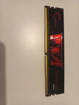Módulo RAM G.SKILL Aegis DDR4 4GB 2133MHz