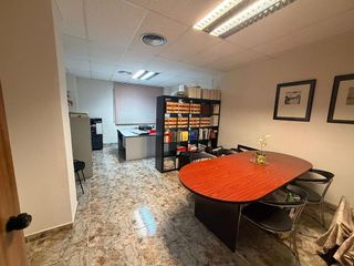 Oficina en venta en La Maternitat i Sant Ramon en Barcelona