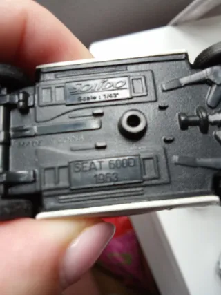 Coches a escala 1:43  Seat  (3 unidades)