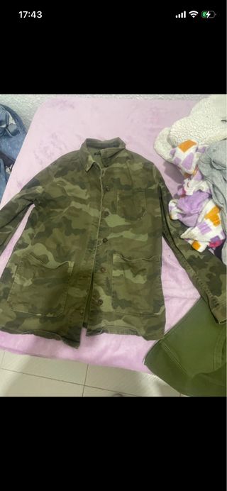 Chaqueta militar camuflaje