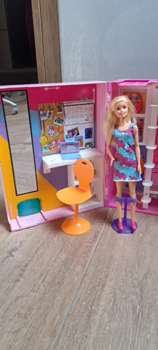 Barbie Armadio dei Sogni con Bambola