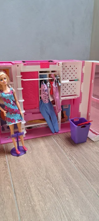 Barbie Armadio dei Sogni con Bambola