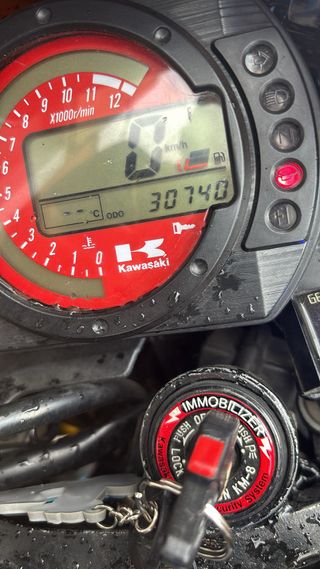 Kawasaki Z1000 2007 Azul/Dorado