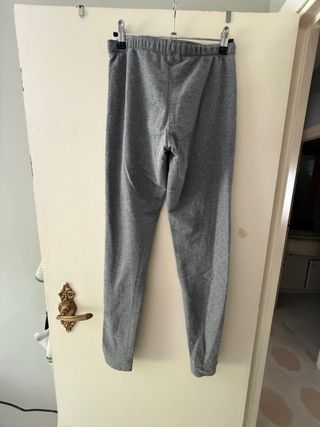 Chándal gris