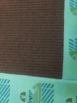 Tappeto 140x200 cm con bordo decorativo